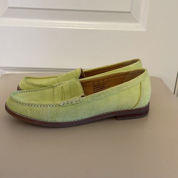 Hush puppies women’s loafers. - Picture 5 of 7
